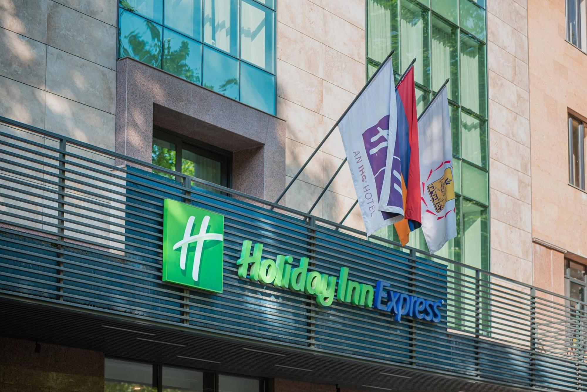 Holiday Inn Express - Yerevan, An Ihg Hotel Luaran gambar